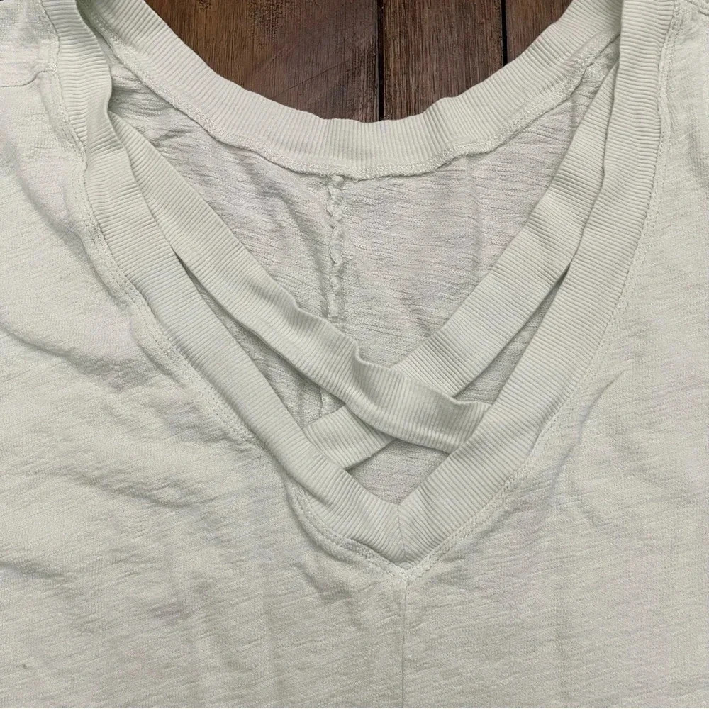 Anthropologie Daily Practice lightweight x-back pullover top. Medium, pale green - Picture 3 of 9